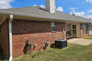 5401 Hollytree Dr, Tyler, TX 75703 - Photo 24