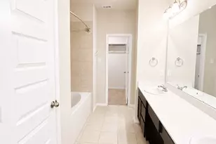 2820 Bursera Ln, Fort Worth, TX 76108 - Photo 8
