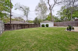 10521 Evangeline Way, Dallas, TX 75218 - Photo 16