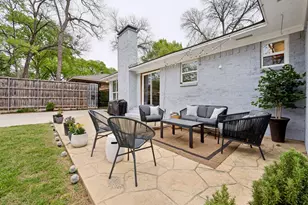 10521 Evangeline Way, Dallas, TX 75218 - Photo 14