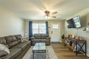 1660 W Cage St, Stephenville, TX 76401 - Photo 8