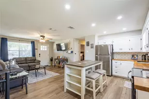 1660 W Cage St, Stephenville, TX 76401 - Photo 6