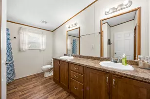10020 Lavinder Ln, Crowley, TX 76036 - Photo 18