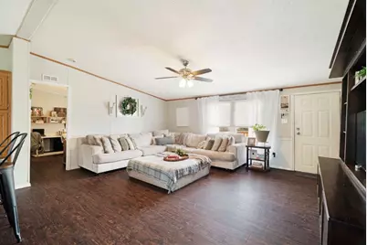 81 County Road 44880, Blossom, TX 75416 - Photo 4