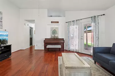 4710 Poppy Drive E, Fort Worth, TX 76137 - Photo 8