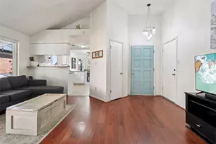 4710 Poppy Dr E, Fort Worth, TX 76137 - Photo 4