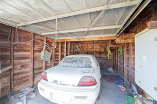 701 N Shelton St, Breckenridge, TX 76424 - Photo 14