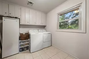 2325 Wooded Acres, Waco, TX 76710 - Photo 8