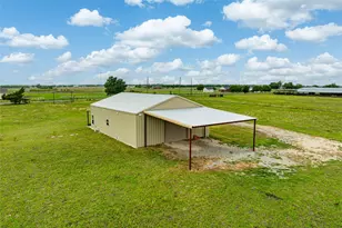 435 Co Rd 4875, Celeste, TX 75423 - Photo 4