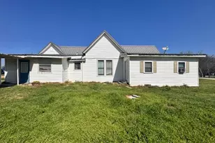 8208 Pearl, Lillian, TX 76061 - Photo 2