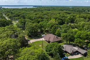 231 Cedarwood Dr, Enchanted Oaks, TX 75156 - Photo 8
