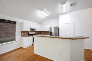 1001 Campbell Dr, McKinney, TX 75071 - Photo 4