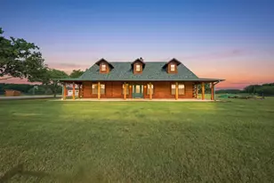 465 Emberson Ranch Rd, Pilot Point, TX 76258 - Photo 4