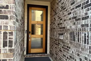 7337 Bree Ct, Dallas, TX 75235 - Photo 2