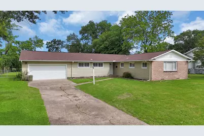 109 Brookhollow Drive, Terrell, TX 75160 - Photo 2