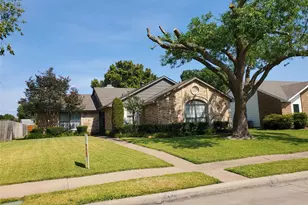 904 Rocky Creek Ln, Allen, TX 75002 - Photo 1