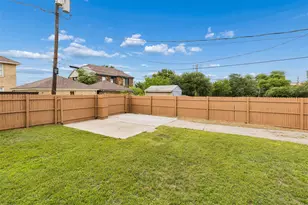 2427 Alco Ave, Dallas, TX 75211 - Photo 22