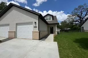 417 W Dulin St, Sherman, TX 75090 - Photo 1