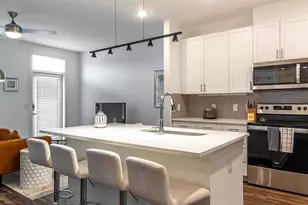 1000 Fort Worth Ave, Dallas, TX 75208 - Photo 8