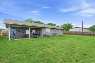 1032 Greg St, Azle, TX 76020 - Photo 38
