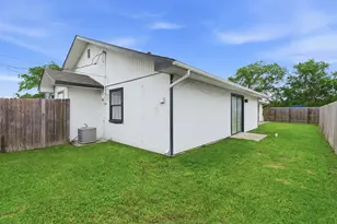 1032 Greg St, Azle, TX 76020 - Photo 36