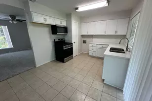 314 W Shaw St, Duncanville, TX 75137 - Photo 4