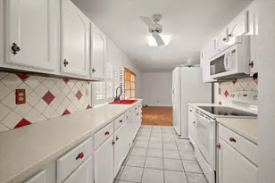 2017 Montana Trail, Grand Prairie, TX 75052 - Photo 16