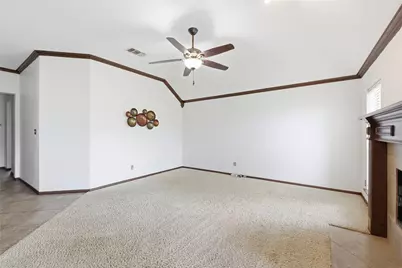 9008 Winding River Drive, Fort Worth, TX 76118 - Photo 18