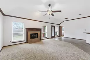 9008 Winding River Dr, Fort Worth, TX 76118 - Photo 20
