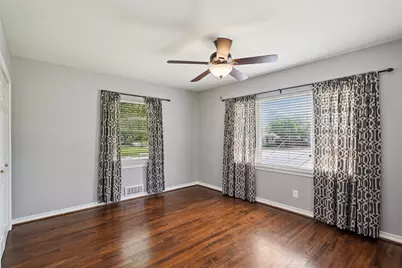 2403 W Colorado Boulevard, Dallas, TX 75211 - Photo 26