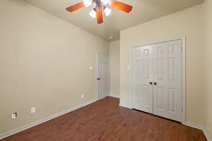 2524 Riders Way, Waco, TX 76712 - Photo 12