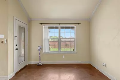 2524 Riders Way, Waco, TX 76712 - Photo 6