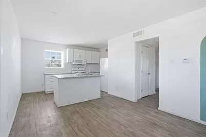 901 Bessie Street, Fort Worth, TX 76104 - Photo 18