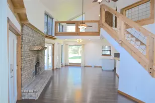 196 Crowfoot Ln, Whitney, TX 76692 - Photo 26