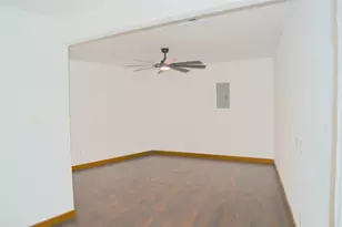 196 Crowfoot Ln, Whitney, TX 76692 - Photo 14