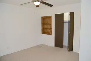 196 Crowfoot Ln, Whitney, TX 76692 - Photo 36