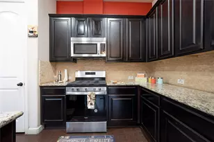 6742 Estrella, Irving, TX 75039 - Photo 10