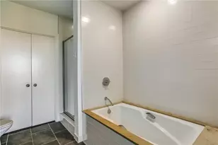 2323 N Houston St, Dallas, TX 75219 - Photo 8