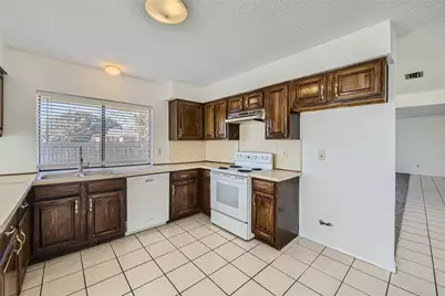 2200 Sequoia Lane, Bedford, TX 76021 - Photo 14