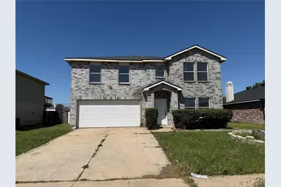 6031 Susanna Drive, Grand Prairie, TX 75052 - Photo 2
