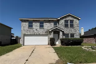 6031 Susanna Dr, Grand Prairie, TX 75052 - Photo 2