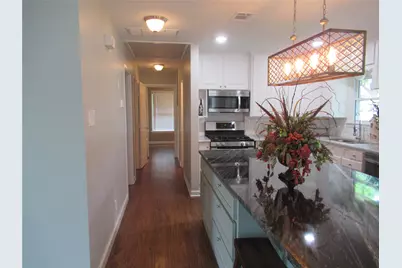 106 S Clark Street, Rockwall, TX 75087 - Photo 2