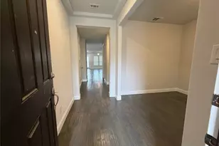 4721 Cash Dr, Carrollton, TX 75010 - Photo 2