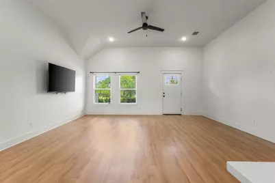 105 & 107 Runaway Bay Drive, Runaway Bay, TX 76426 - Photo 6