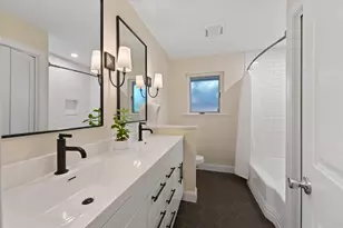 6275 Saratoga Cir, Dallas, TX 75214 - Photo 18