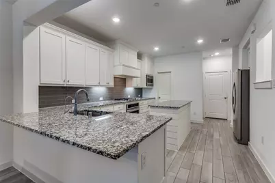 2728 Shelby Drive, Lewisville, TX 75067 - Photo 4