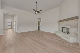 128 Oak Grv Wy, Springtown, TX 76082 - Photo 8