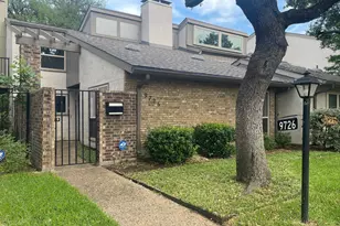 9726 Amberton Pkwy, Dallas, TX 75243 - Photo 2