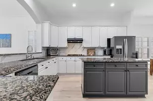 115 St James Rd, Irving, TX 75063 - Photo 10