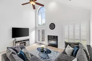 115 St James Rd, Irving, TX 75063 - Photo 16